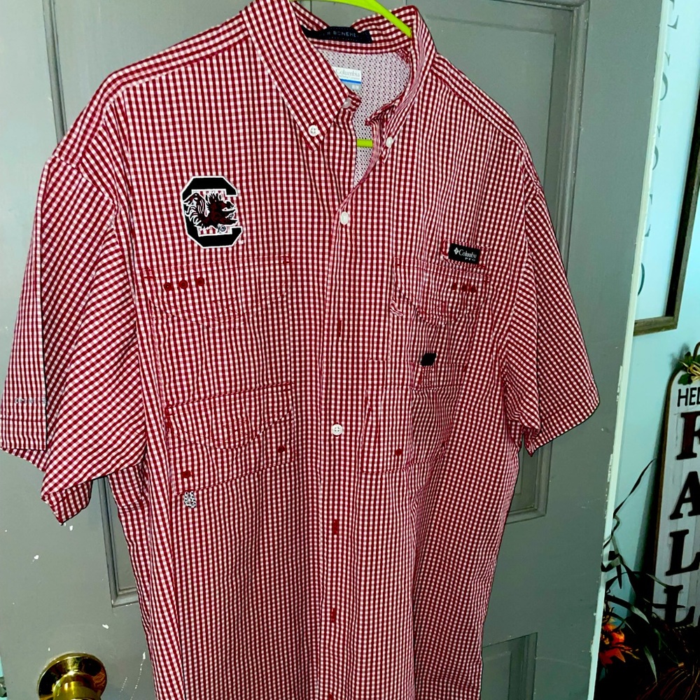 Brand NWOT Mens University SOUTH CAROLINA COLUMBIA PFG polo shirt MEDIUM